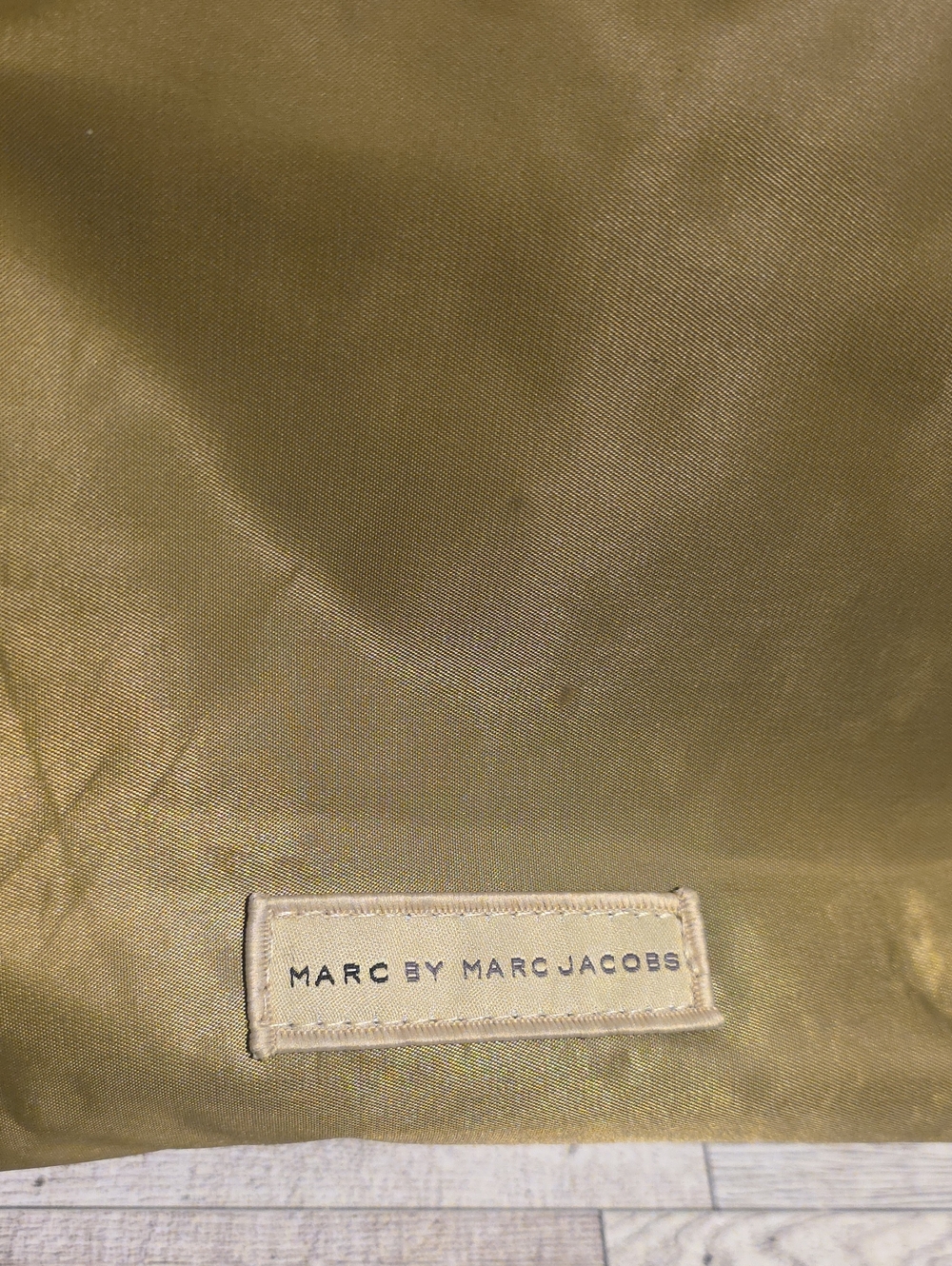 Miss Marc By Marc Jacobs Olive Graphic Canvas Tote Bag with Cream Handles - Picture 3 of 5